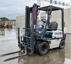 XE NÂNG DẦU 1.5 TẤN KOMATSU FD15D-15 310424