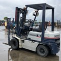 XE NÂNG DẦU 1.5 TẤN KOMATSU FD15D-15 310424