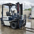 XE NÂNG DẦU 1.5 TẤN KOMATSU FD15D-15 310424