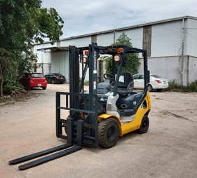 XE NÂNG DẦU 1.5 TẤN KOMATSU FD15T-20 673015