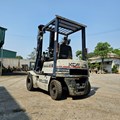 XE NÂNG DẦU 1 TẤN KOMATSU FD10D-15 311530