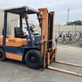 XE NÂNG DẦU 2,5 TẤN TOYOTA 5FD25 50136