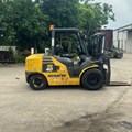 XE NÂNG DẦU 4 TẤN KOMATSU FH40-1 138040