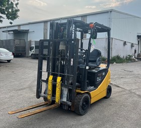 XE NÂNG ĐIỆN 1.5 TẤN KOMATSU FB15-12 833488