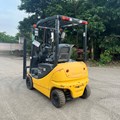 XE NÂNG ĐIỆN 1.5 TẤN KOMATSU FB15-12 833488