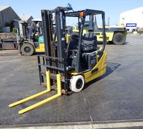 XE NÂNG ĐIỆN 1.8 TẤN KOMATSU FB18M-12 829249