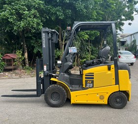 XE NÂNG ĐIỆN 2,5 TẤN KOMATSU FE25-1 304635