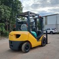 XE NÂNG DẦU 2,5 TẤN KOMATSU FD25C-16 708497