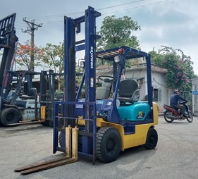 XE NÂNG XĂNG 1.5 TẤN KOMATSU FG15C-17 634338