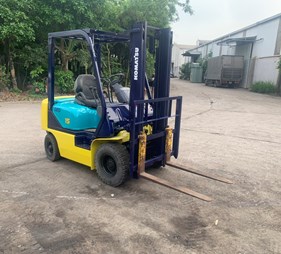 XE NÂNG XĂNG 1.5 TẤN KOMATSU FG15LC-17 634119