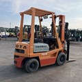 XE NÂNG DẦU 1 TẤN TOYOTA 80-5FDL10
