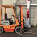 XE NÂNG DẦU 1 TẤN TOYOTA 80-5FDL10