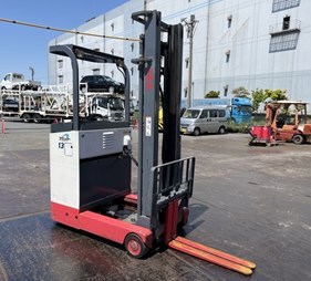 XE NÂNG ĐIỆN 1,3 TẤN NICHIYU FBRM13-75-400