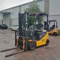 XE NÂNG ĐIỆN 1.5 TẤN KOMATSU FB15-12 853337