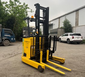 XE NÂNG ĐIỆN 1.5 TẤN ĐỨNG LÁI UNICARRIER FRHB15-8 7B130996
