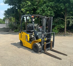 XE NÂNG ĐIỆN 2,5 TẤN KOMATSU FE25-1 302488