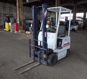 XE NÂNG ĐIỆN 7 TẠ KOMATSU FB07-2