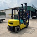 XE NÂNG XĂNG 2 TẤN KOMATSU FG20T-12 535452