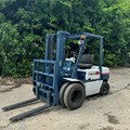 XE NÂNG DẦU 2.5 TẤN KOMATSU FD25-11 330442