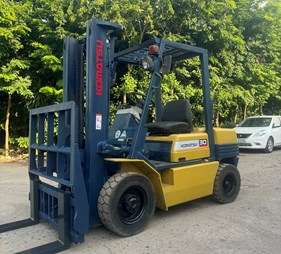 XE NÂNG DẦU 3 TẤN KOMATSU FD28-11 461489