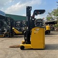 XE NÂNG ĐIỆN 1TẤN KOMATSU FB10RS-14 143229